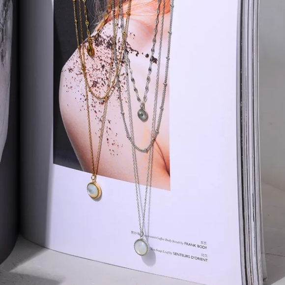 Gorgeous Lady Multilayered Necklace - Picture 4 of 8